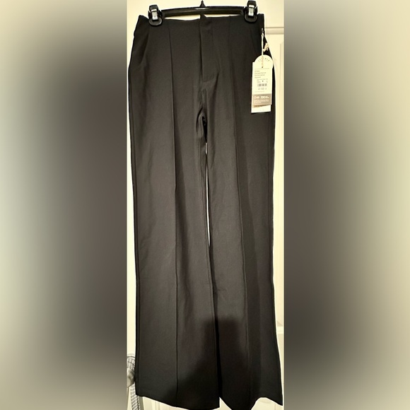 Vuori Black Wide-Leg Women's Pants- XS - Picture 6 of 7